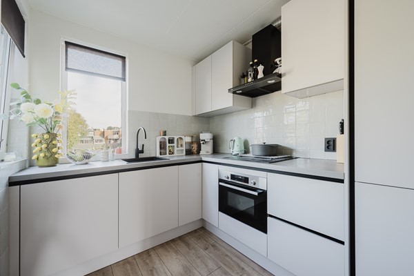 Medium property photo - Slakkenveen 231, 3205 GK Spijkenisse